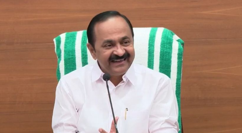 റിപ്പോര്‍ട്ടര്‍ ചാനലില്‍ പരിശോധന നടത്തിയത് നിയമപരമായി, സംപ്രേക്ഷണം തടസപ്പെടുത്തിയതായി അറിയില്ല, ആ ചാനലില്‍ തന്നെയാണ് വാര്‍ത്ത കണ്ടത്: മുഖ്യമന്ത്രി